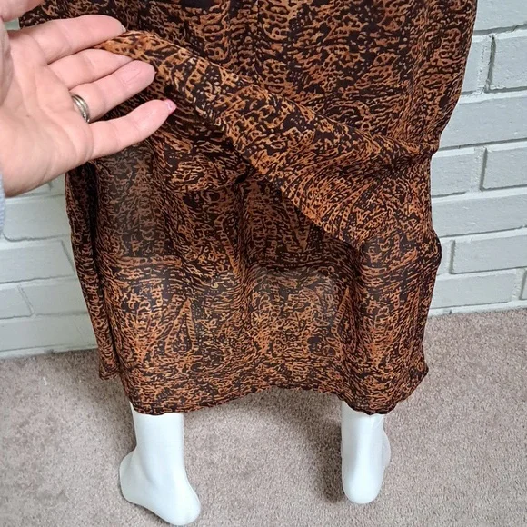 Liz Claiborne Fall Leaf Design Sheer Overlay Layered Maxi Dress. Size 4 - Picture 7 of 12